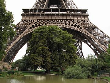097, The Loire Valley & Paris, France, 28 Jul - 8 Aug 2011, Eiffel Tower